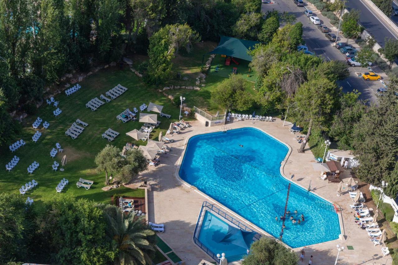 Ramada Jerusalem Hotel Exterior photo